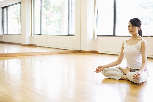 Une bonne respiration est le fondement de toute pratique de yoga.