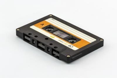Cassettes compactes autorisées pour un moyen abordable pour jouer de la musique sur l'aller.