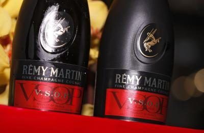 Rémy Martin est une marque populaire de cognac.