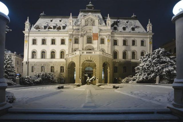 L'Université de Ljubljana en Slovénie.