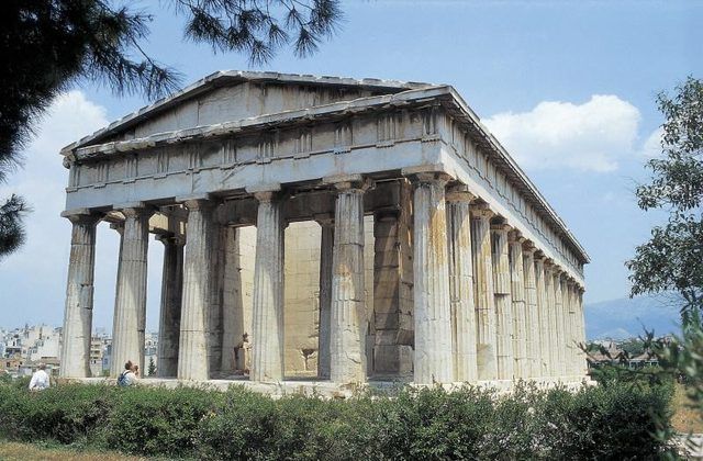 Un temple grec antique.