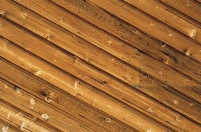 Panneaux de plafond en bois.