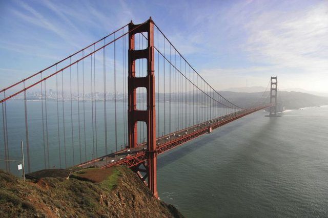 Le pont de la baie de San Francisco en Californie.