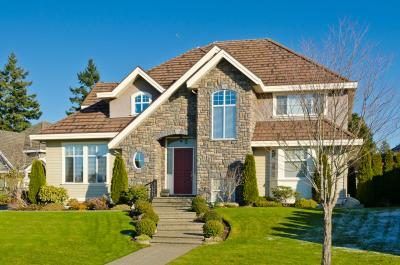 L'intérêt sur votre prêt hypothécaire pour votre résidence principale et résidence secondaire peut être déduite.