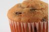 Le végétalien muffins aux pépites de chocolat chez Whole Foods pèse environ 4,8 onces.