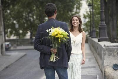 l'homme réunion avec femme