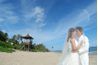 Un mariage de plage peut être à la fois intime et romantique.