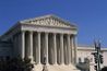 La Cour suprême, comme les deux autres branches, fait sa maison à Washington, DC