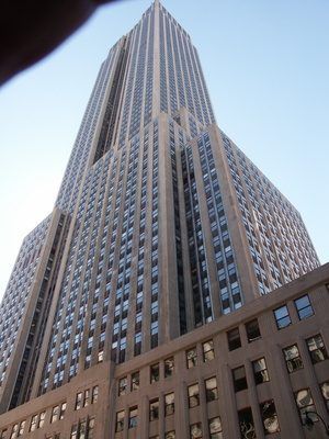 La façade de l'Empire State Building se compose de calcaire de l'Indiana.