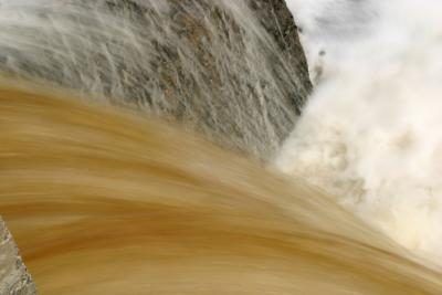 Limoneuse ruissellement doit être adressée avant son entrée dans un cours d'eau.