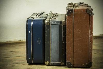 Trois valises d'époque