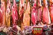 Les produits de viande contiennent de grandes quantités de protéines.