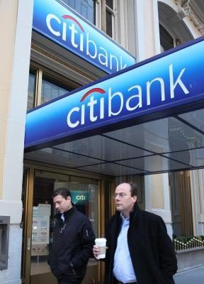 Citibank a plus de 200 millions de comptes dans le monde entier.