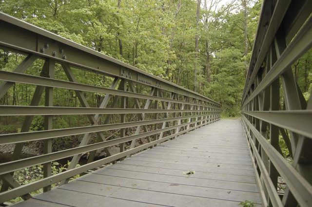 Un pont métallique dans le National Recreational Area Delaware Water Gap.