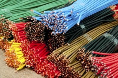Variété de fils électriques de couleur pour la vente