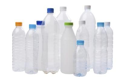 Quelques bouteilles en plastique sont sans BPA.